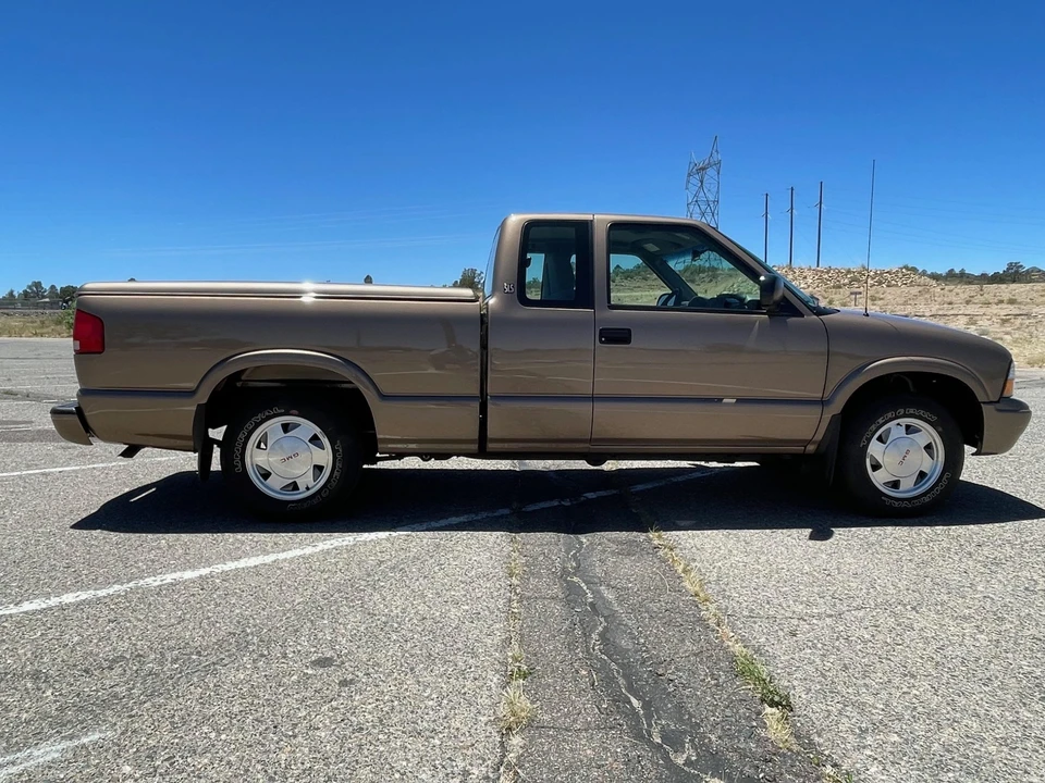 2003 GMC S-15/Sonoma - Image 16 of 31