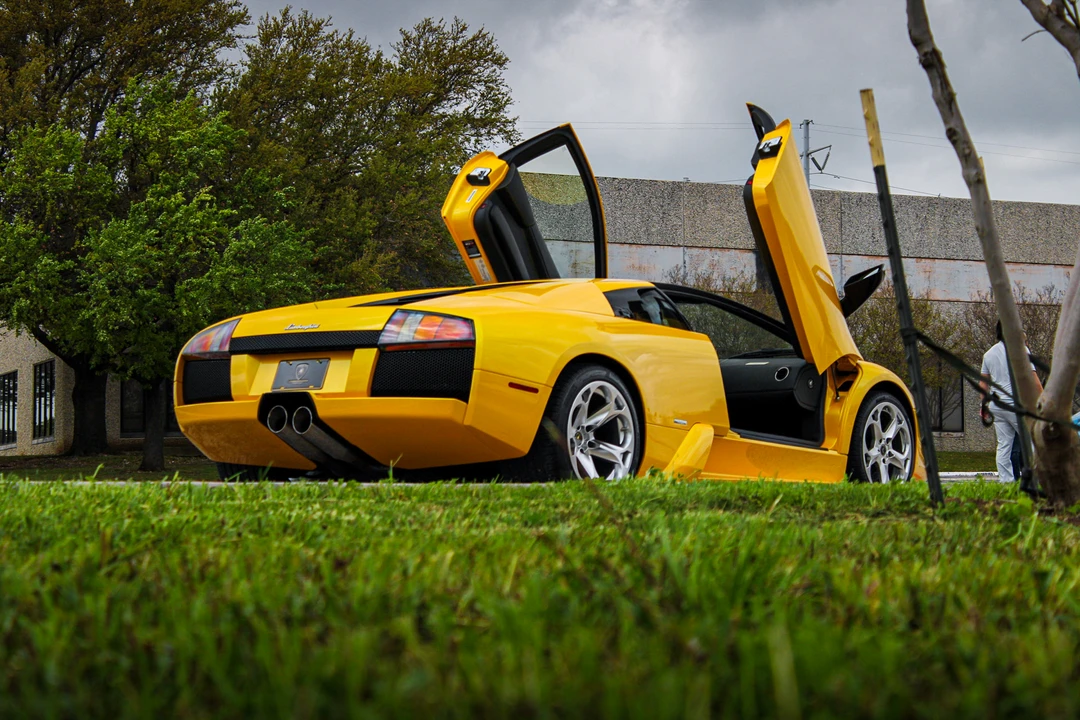 2003 Lamborghini Murcielago - Image 25 of 31