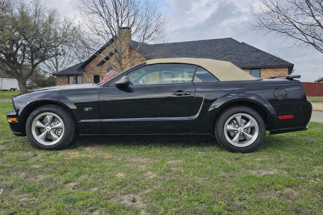 2005 Ford S197 Mustang - Image 3 of 9