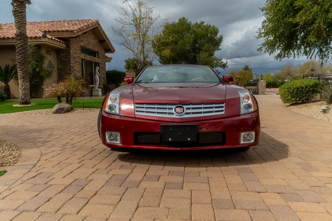 2006 Cadillac XLR - Image 12 of 31