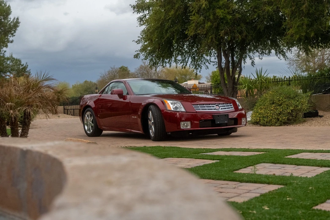 2006 Cadillac XLR - Image 26 of 31