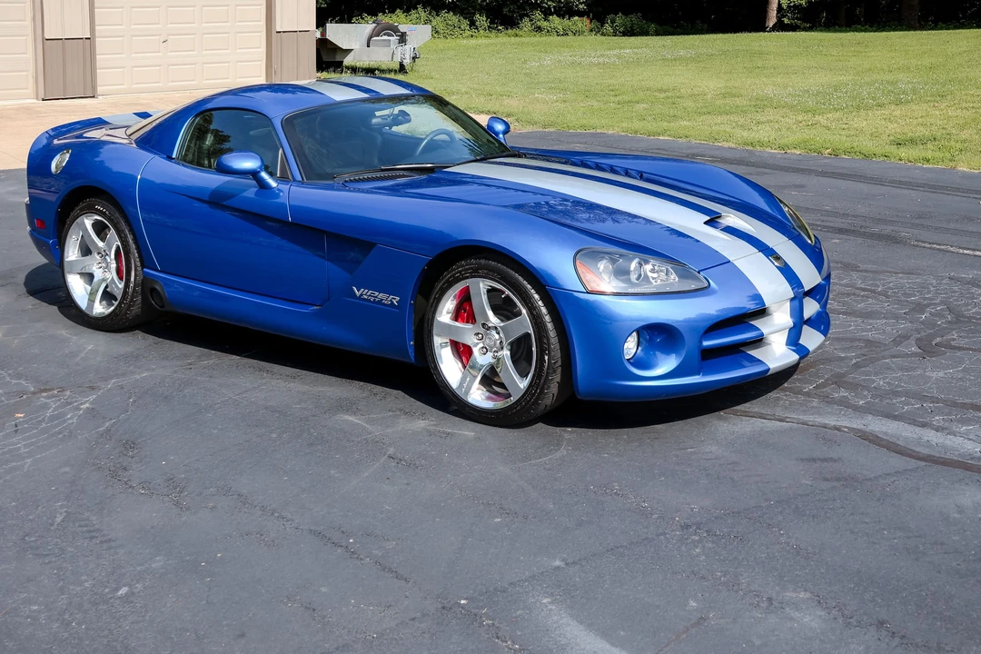 2006 Dodge Viper 3rd Gen - Image 17 of 31