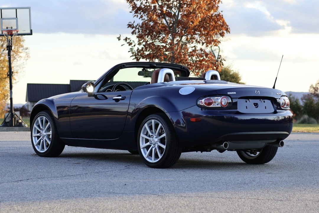 2008 Mazda NC MX-5 Miata - Image 13 of 31