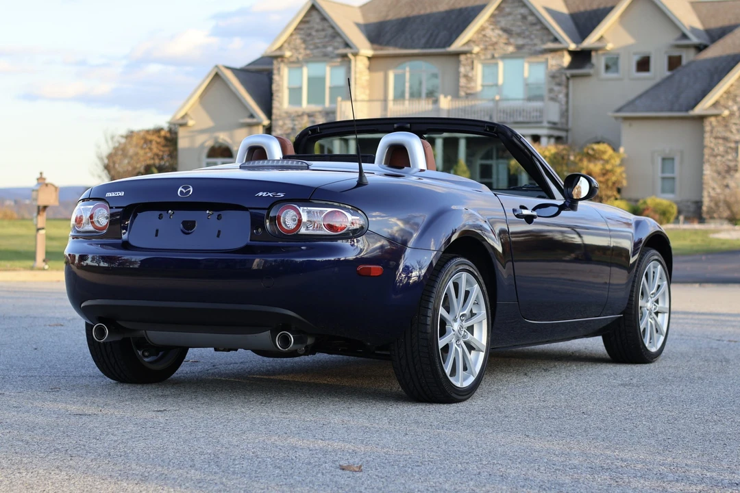 2008 Mazda NC MX-5 Miata - Image 10 of 31
