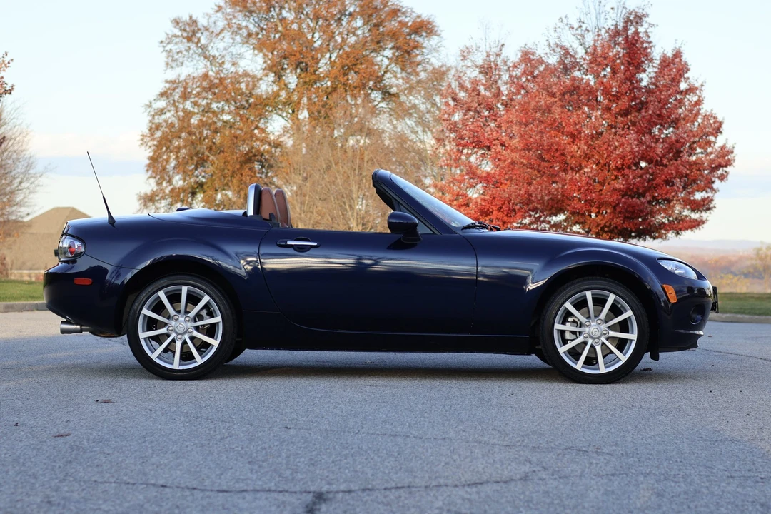 2008 Mazda NC MX-5 Miata - Image 7 of 31