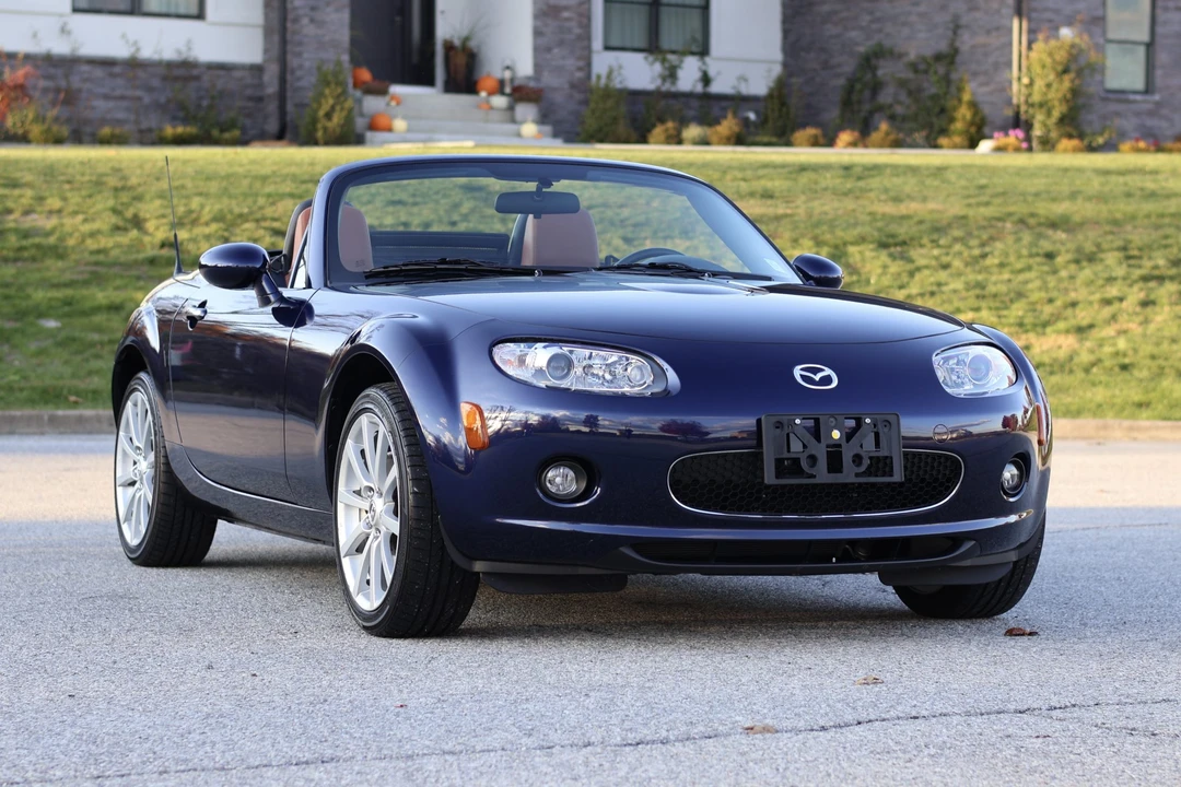 2008 Mazda NC MX-5 Miata - Image 4 of 31