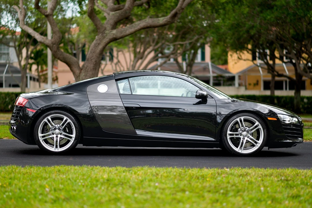 2009 Audi 42 R8 - Image 9 of 31