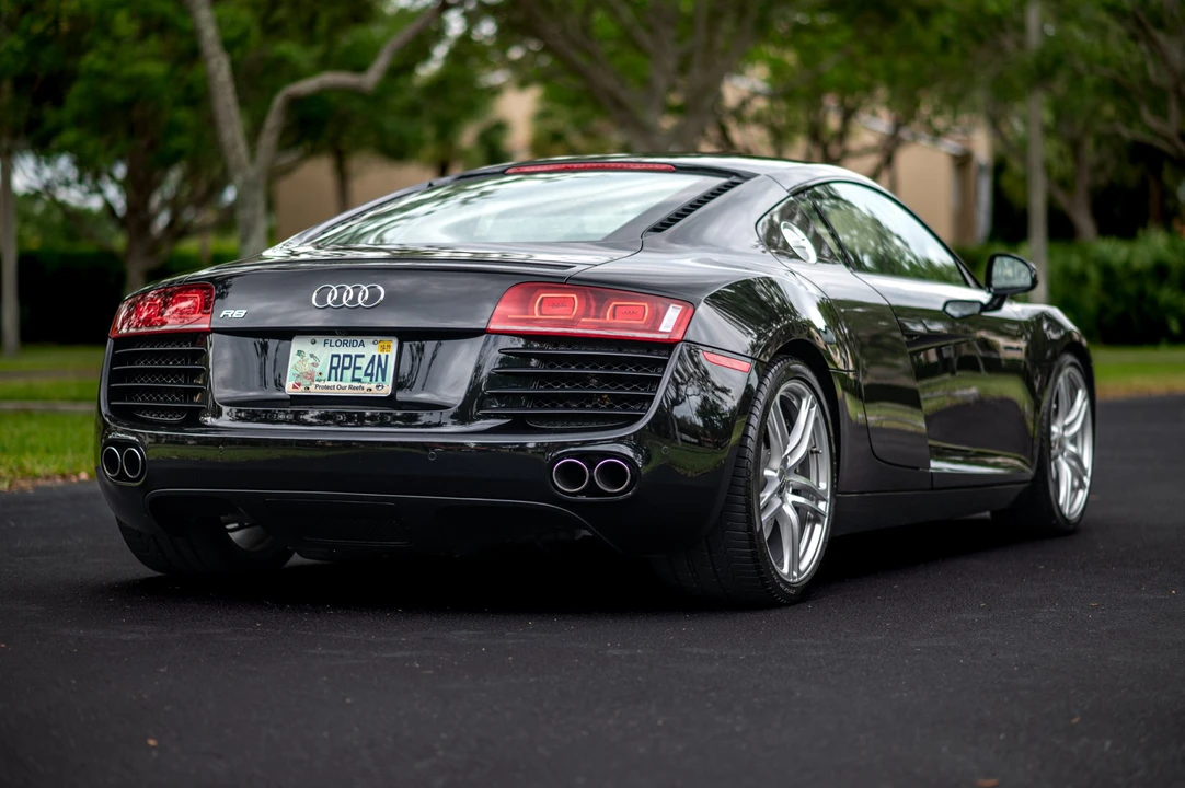 2009 Audi 42 R8 - Image 11 of 31