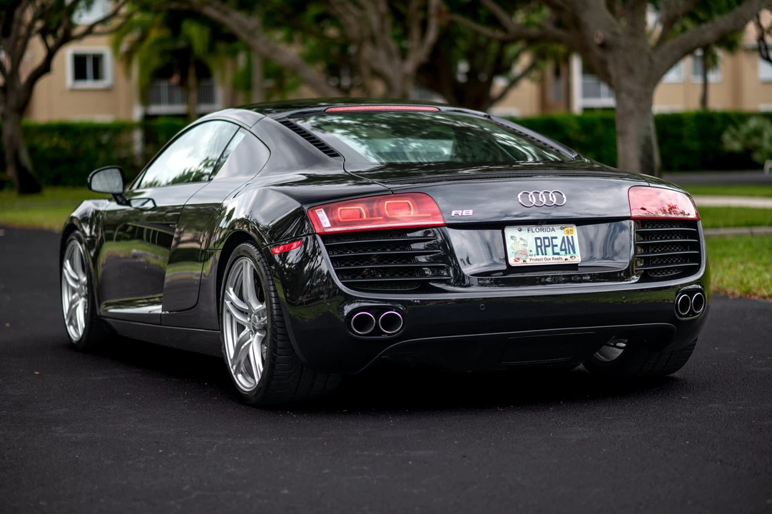 2009 Audi 42 R8 - Image 13 of 31