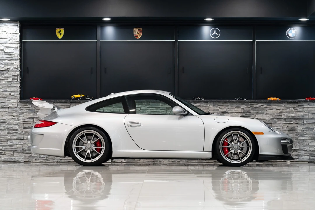 2010 Porsche 997 GT3 - Image 31 of 31