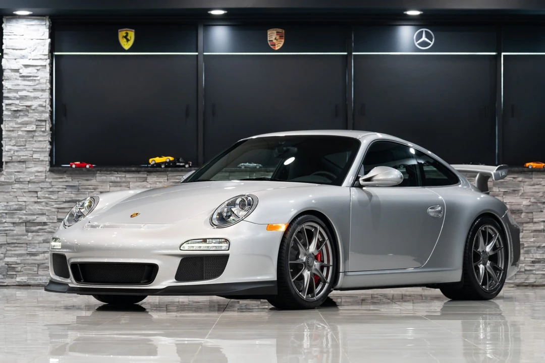 2010 Porsche 997 GT3 - Image 3 of 31