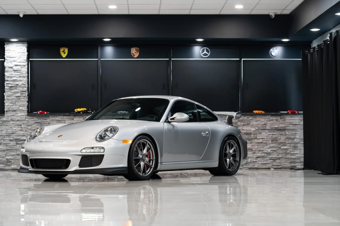 2010 Porsche 997 GT3 - Image 6 of 31