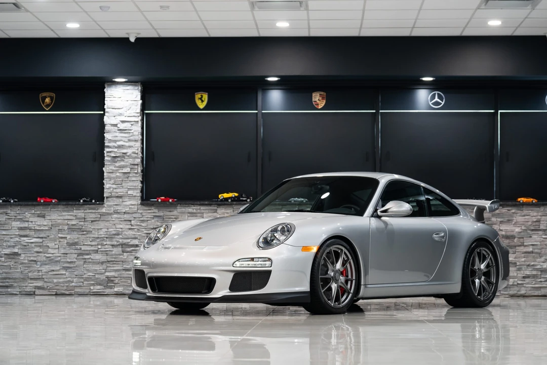 2010 Porsche 997 GT3 - Image 7 of 31
