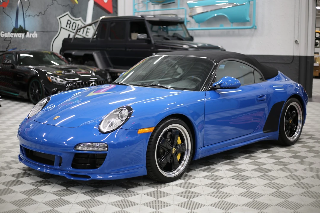 2011 Porsche 997 Speedster - Image 15 of 31