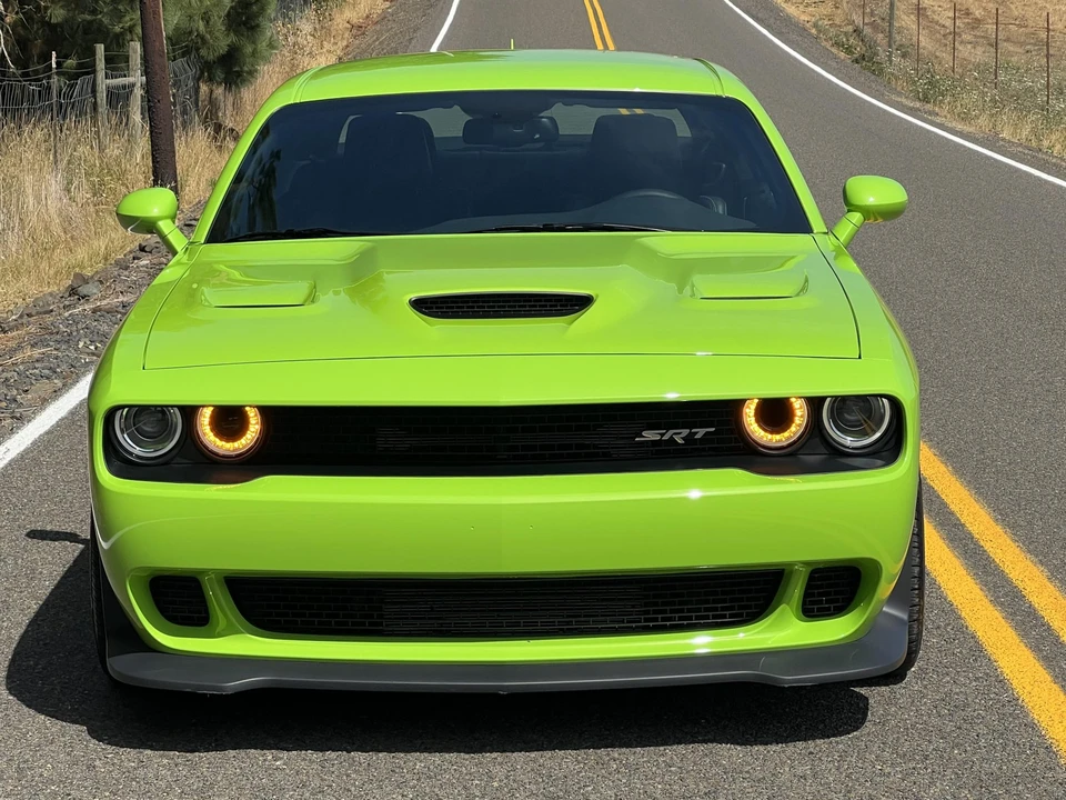 2015 Dodge Challenger SRT Hellcat 3rd Gen - Image 16 of 31