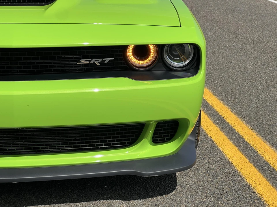 2015 Dodge Challenger SRT Hellcat 3rd Gen - Image 19 of 31