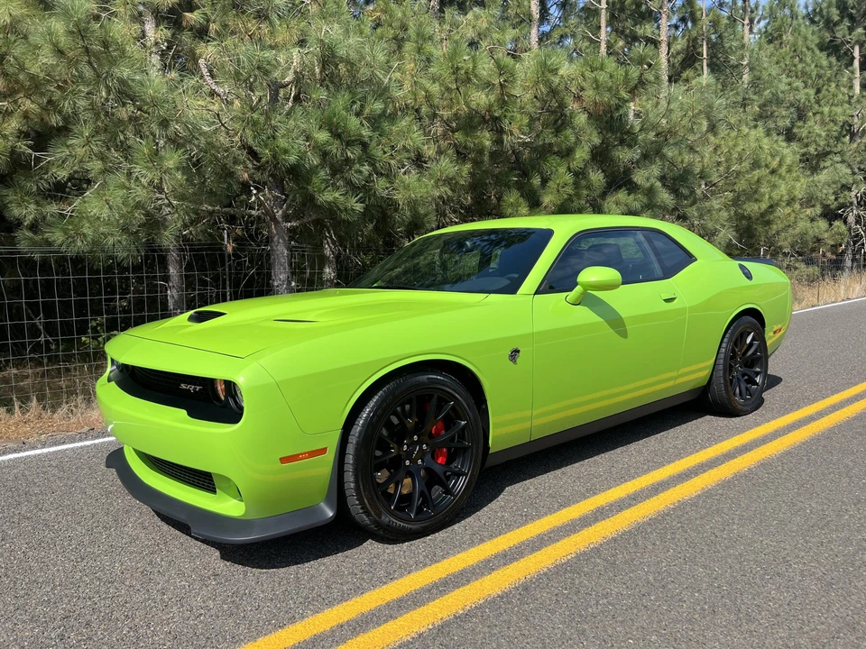 2015 Dodge Challenger SRT Hellcat 3rd Gen - Image 6 of 31