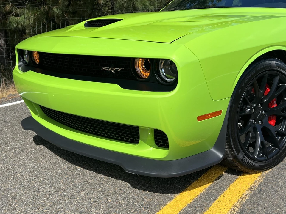 2015 Dodge Challenger SRT Hellcat 3rd Gen - Image 25 of 31