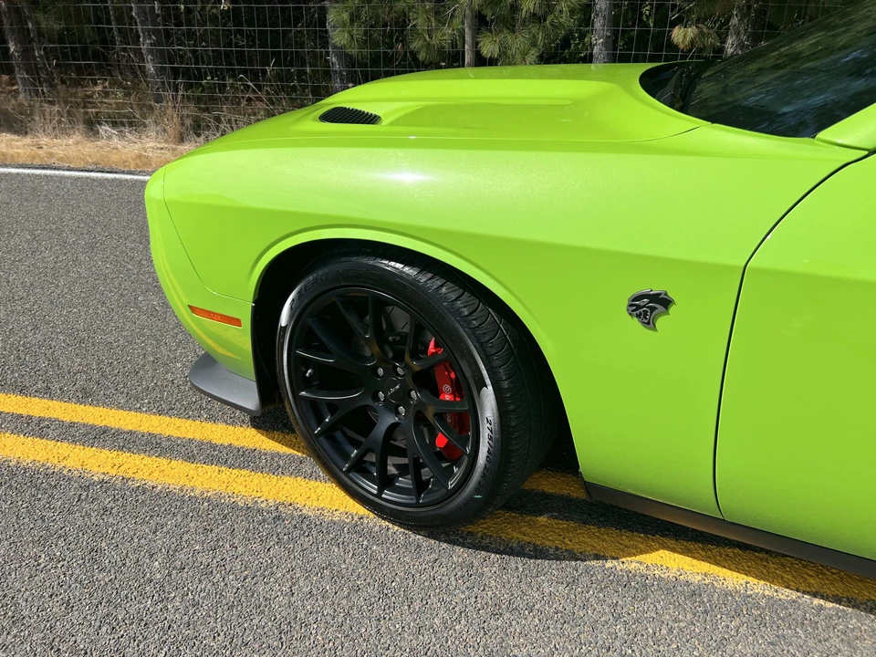 2015 Dodge Challenger SRT Hellcat 3rd Gen - Image 29 of 31