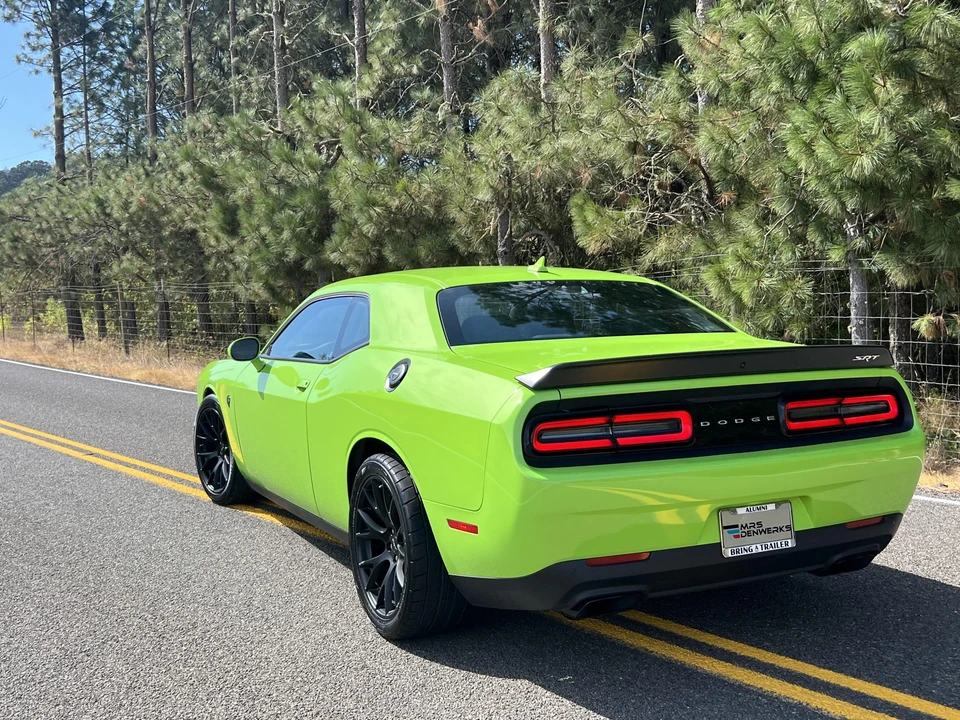 2015 Dodge Challenger SRT Hellcat 3rd Gen - Image 8 of 31