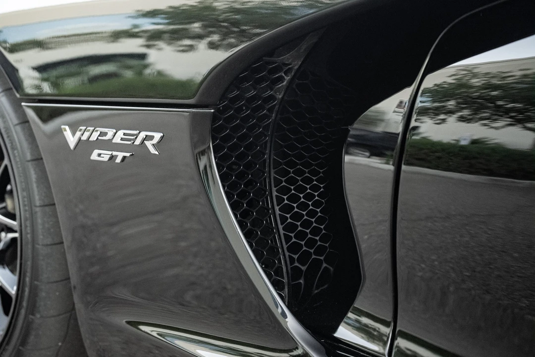2015 Dodge Viper 5th Gen - Image 23 of 31
