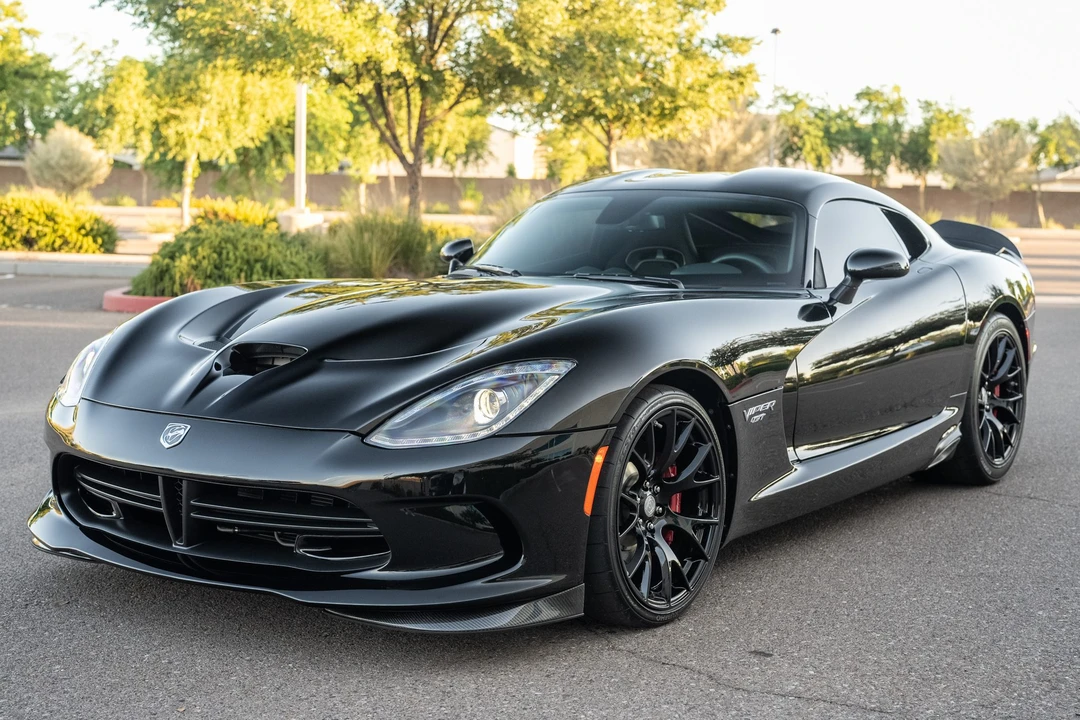2015 Dodge Viper 5th Gen - Image 2 of 31