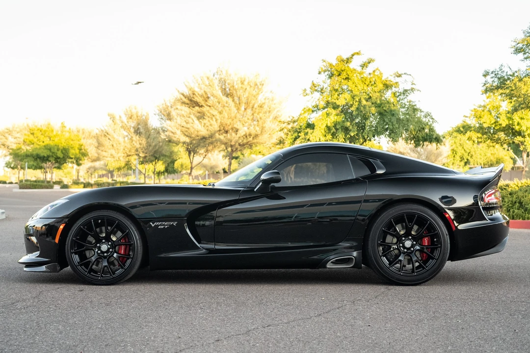 2015 Dodge Viper 5th Gen - Image 3 of 31