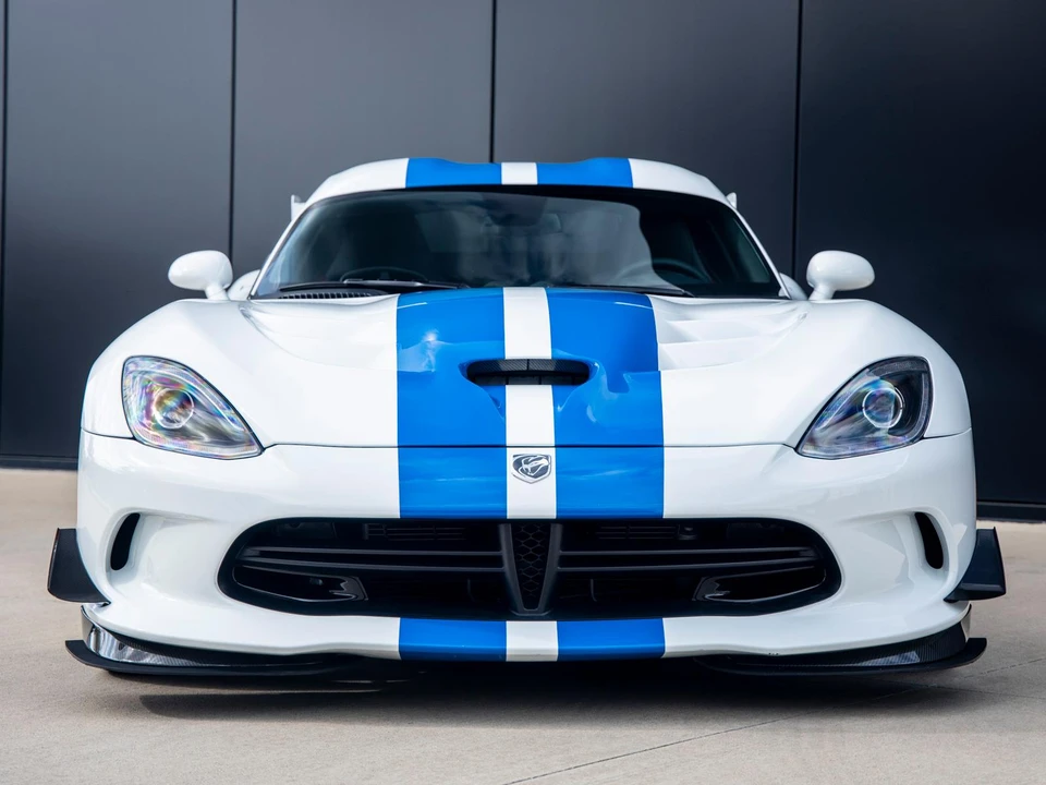 2015 Dodge Viper 5th Gen - Image 13 of 31