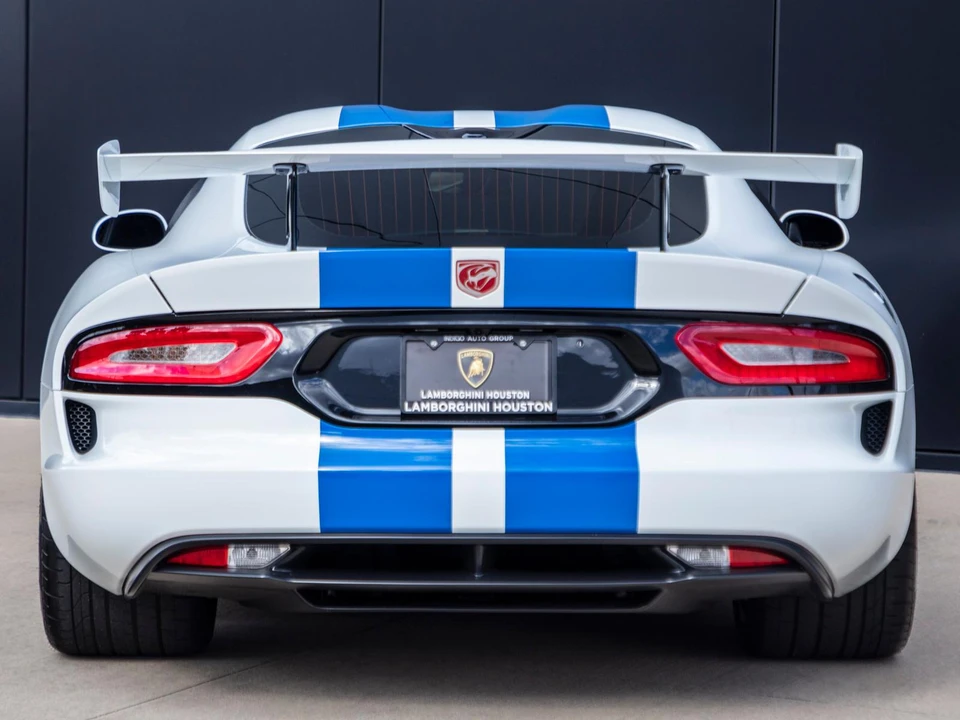 2015 Dodge Viper 5th Gen - Image 7 of 31
