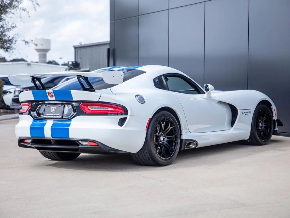 2015 Dodge Viper 5th Gen - Image 8 of 31