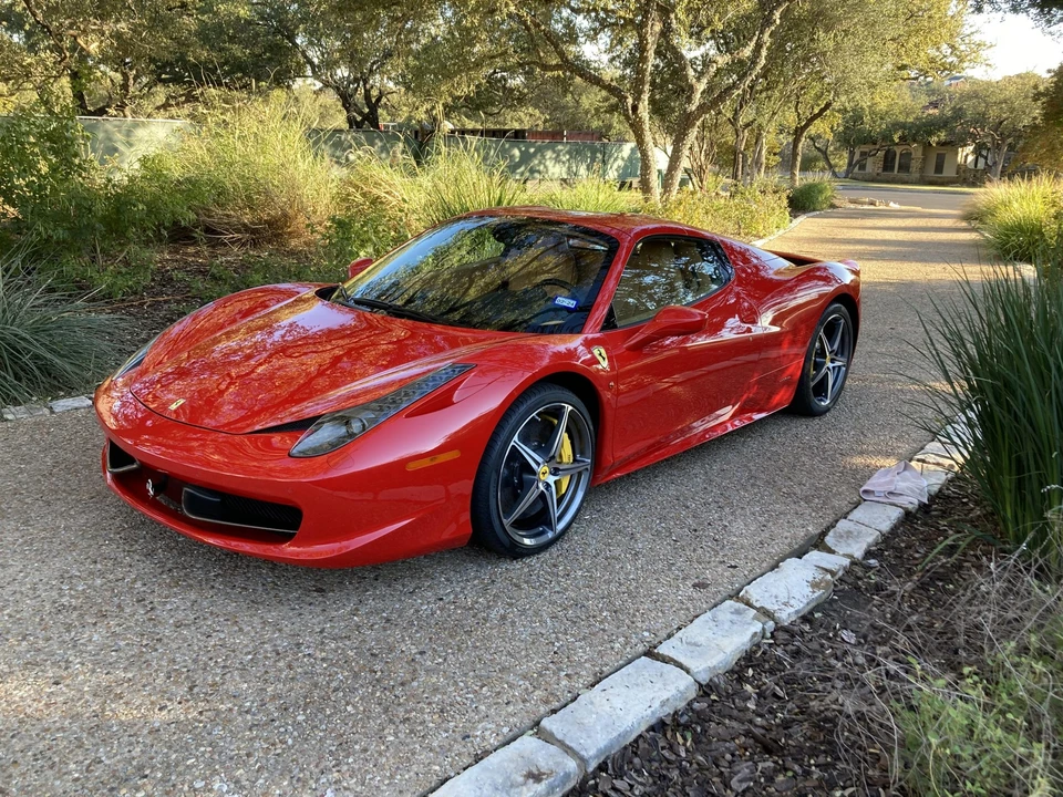 2015 Ferrari 458 Spider - Image 21 of 31