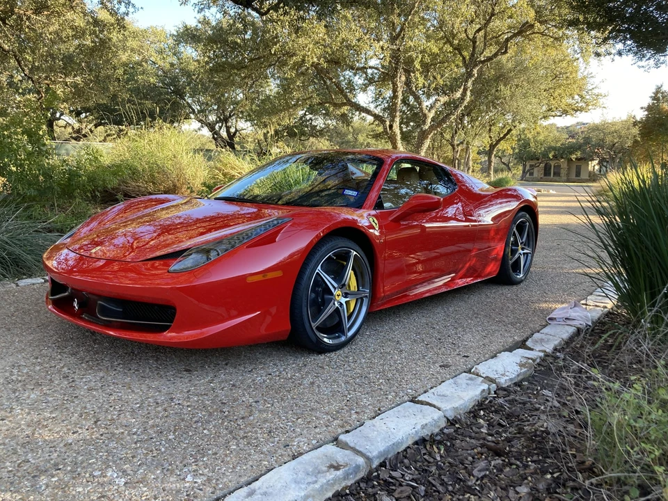 2015 Ferrari 458 Spider - Image 22 of 31