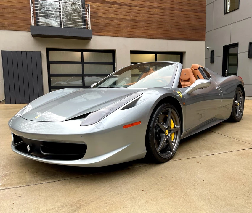 2015 Ferrari 458 Spider - Image 4 of 31