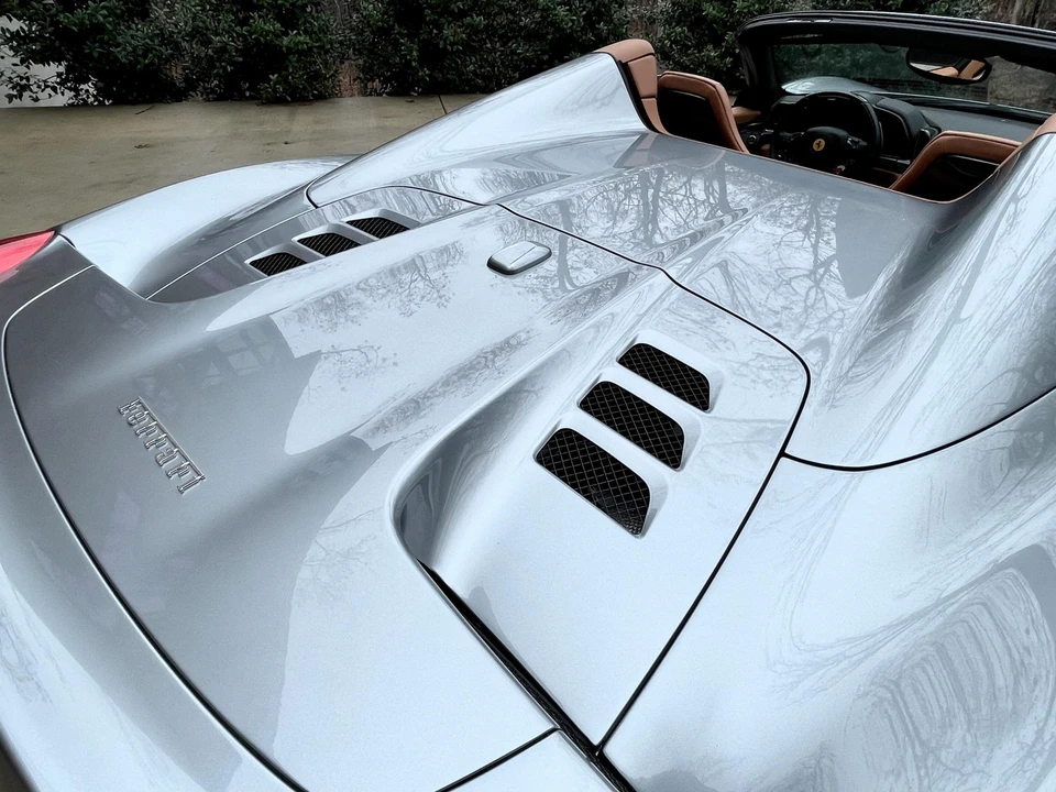 2015 Ferrari 458 Spider - Image 21 of 31