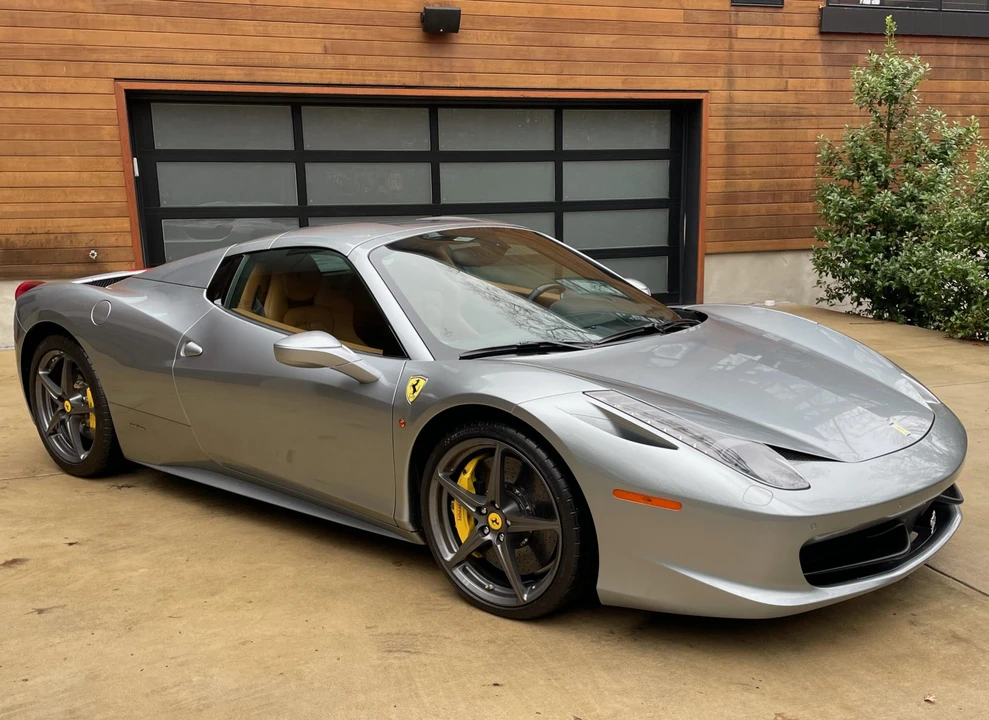 2015 Ferrari 458 Spider - Image 12 of 31