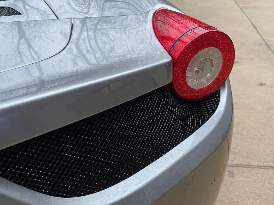 2015 Ferrari 458 Spider - Image 23 of 31