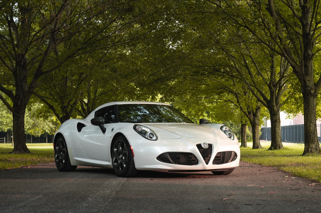 2017 Alfa Romeo 4C Coupe - Image 12 of 31