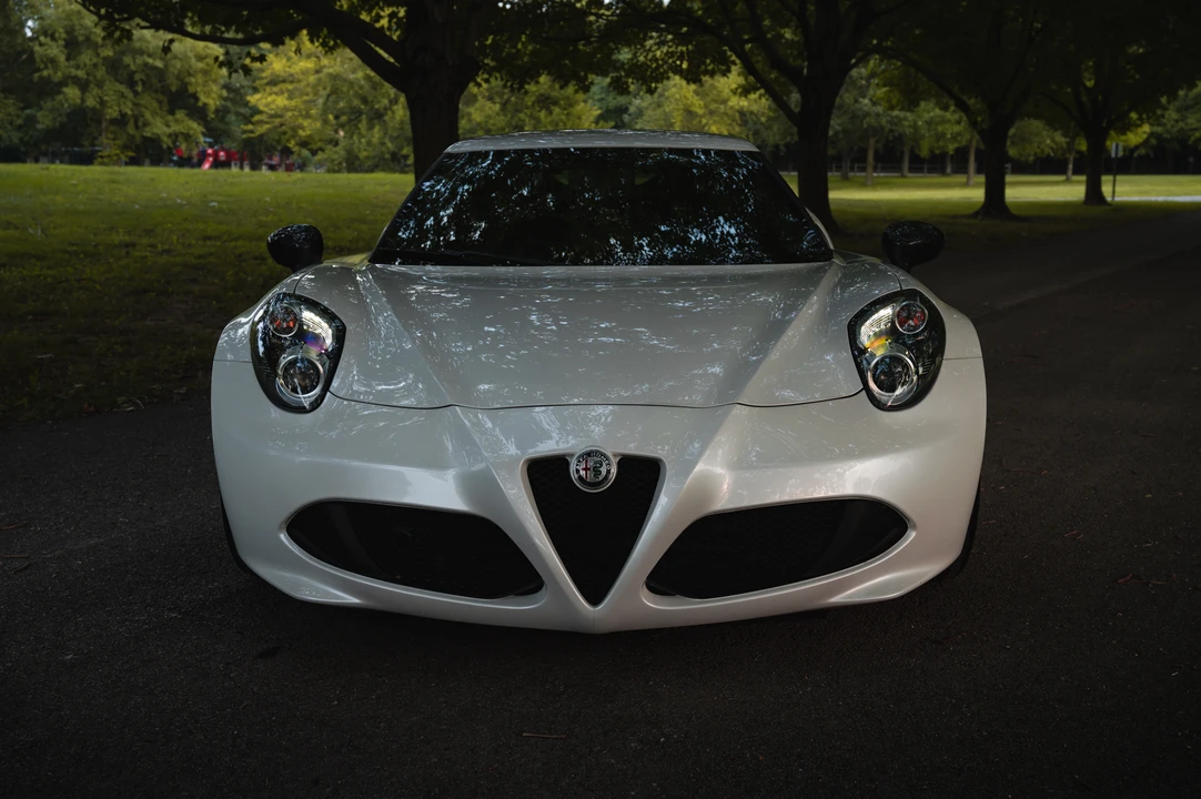 2017 Alfa Romeo 4C Coupe - Image 10 of 31