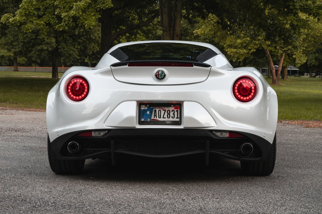 2017 Alfa Romeo 4C Coupe - Image 22 of 31