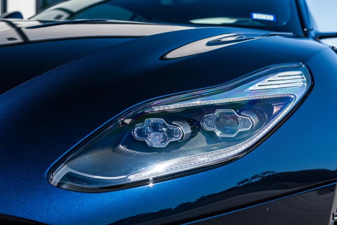 2017 Aston Martin DB11 V12 - Image 19 of 31