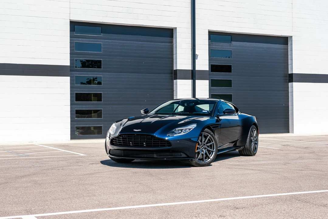 2017 Aston Martin DB11 V12 - Image 2 of 31
