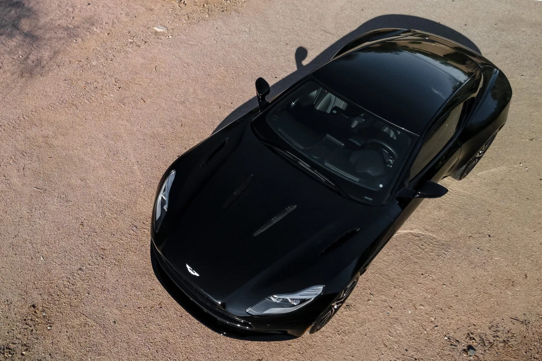 2018 Aston Martin DB11 - Image 26 of 31