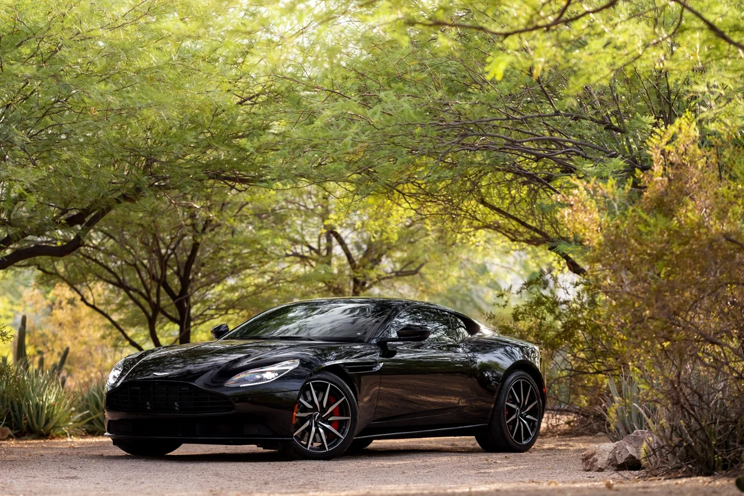 2018 Aston Martin DB11 - Image 3 of 31