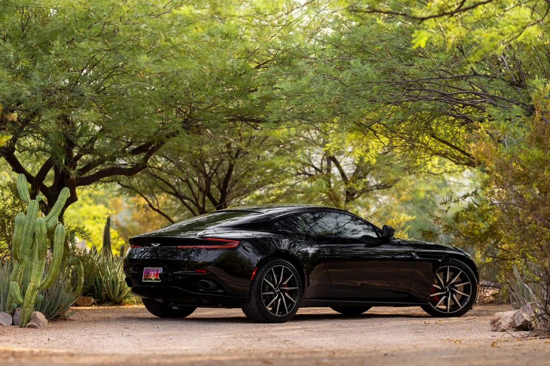 2018 Aston Martin DB11 - Image 8 of 31