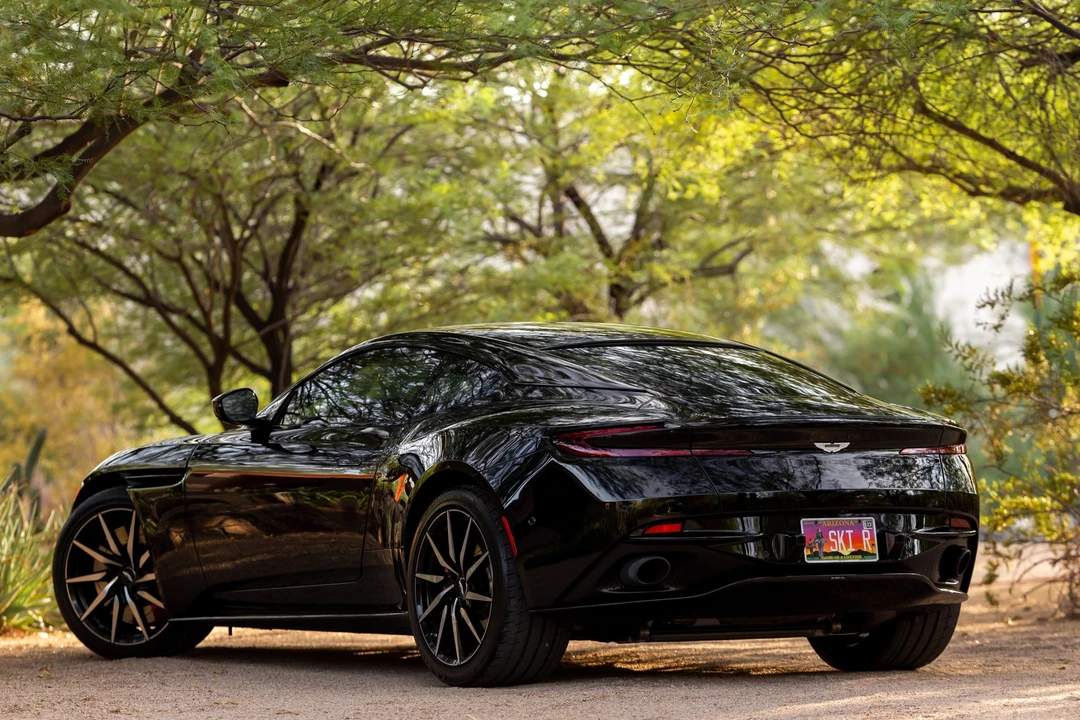 2018 Aston Martin DB11 - Image 12 of 31