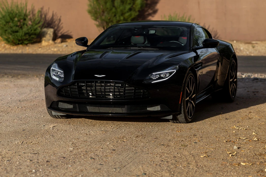 2018 Aston Martin DB11 - Image 24 of 31