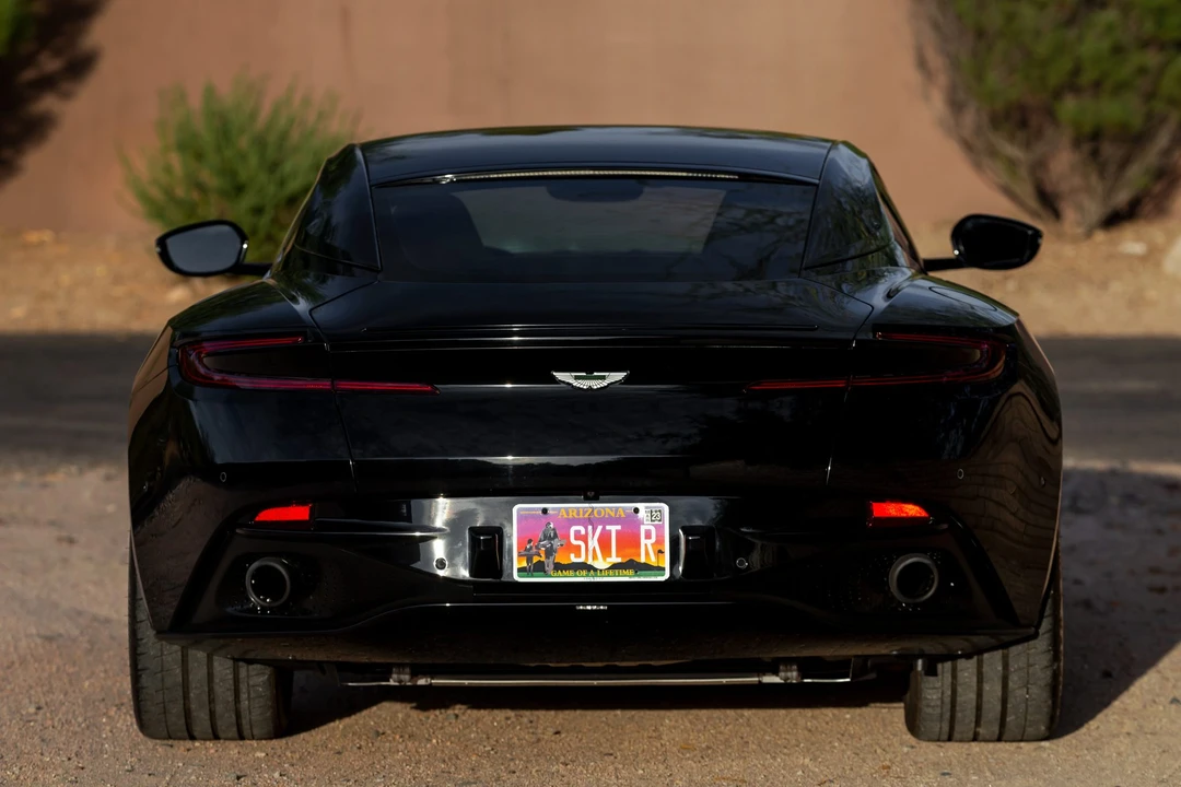 2018 Aston Martin DB11 - Image 17 of 31