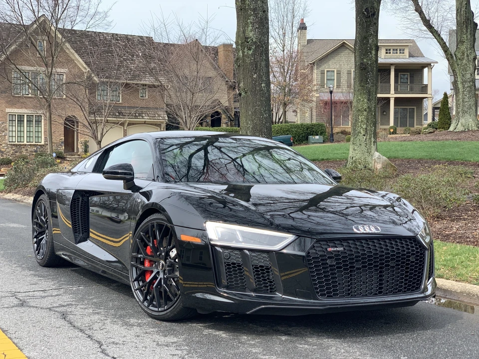 2018 Audi 4S R8 - Image 3 of 31