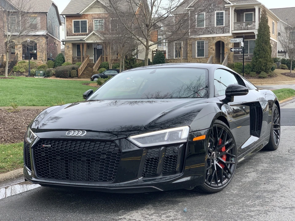 2018 Audi 4S R8 - Image 5 of 31