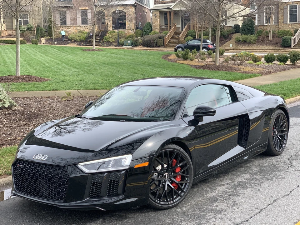 2018 Audi 4S R8 - Image 6 of 31
